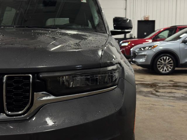 2023 JEEP GRAND CHEROKEE L - Image 3