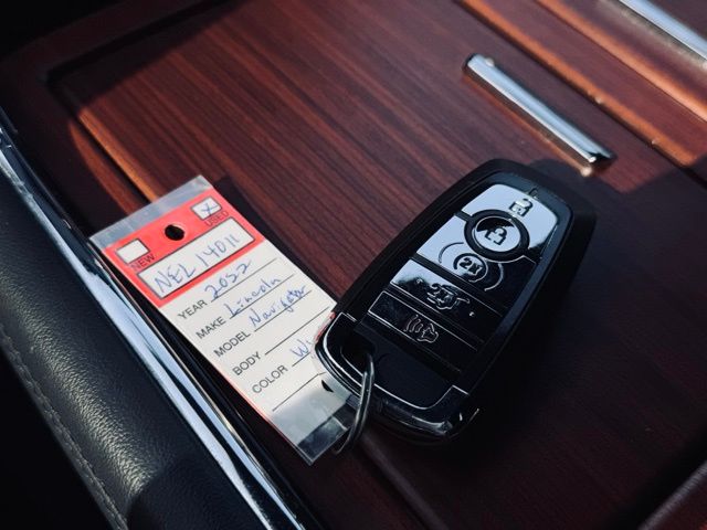 2022 LINCOLN NAVIGATOR - Image 44