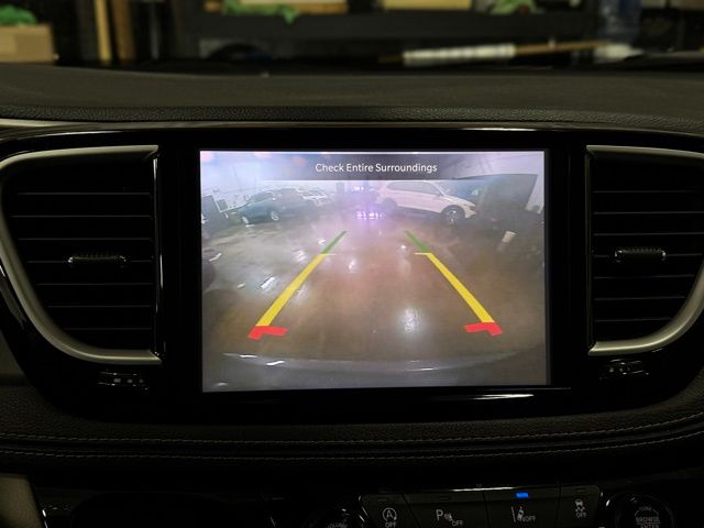 2022 CHRYSLER PACIFICA - Image 39