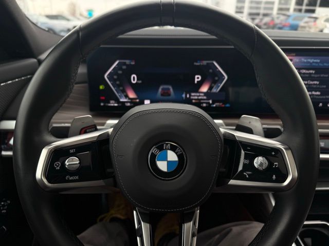 2023 BMW 760I - Image 29