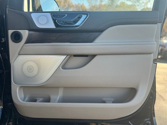 2024 LINCOLN NAVIGATOR - Image 13