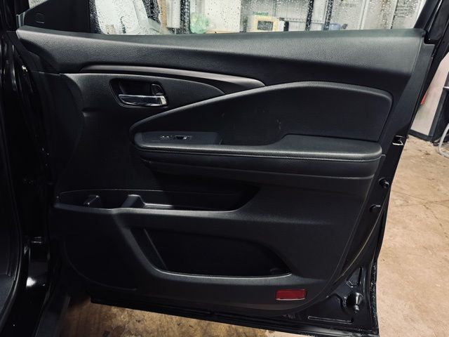 2022 HONDA PILOT - Image 15