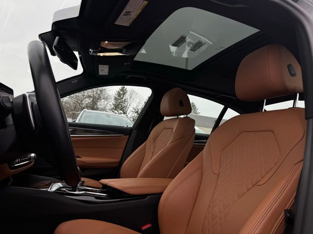 2023 BMW 540I - Image 20