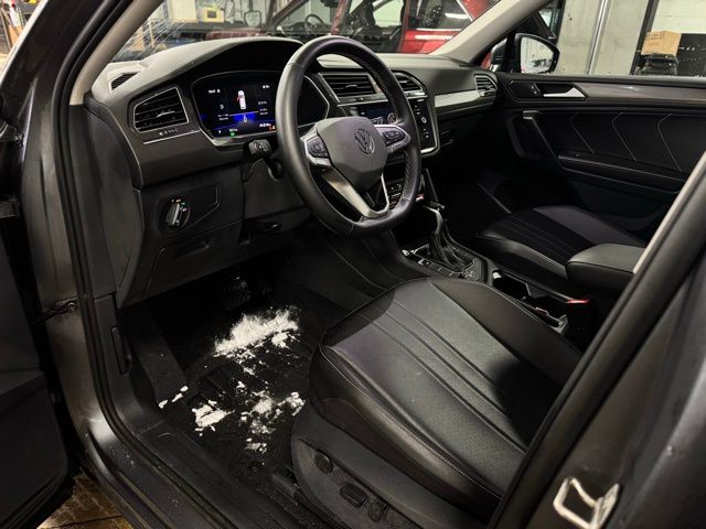 2024 VOLKSWAGEN TIGUAN - Image 17