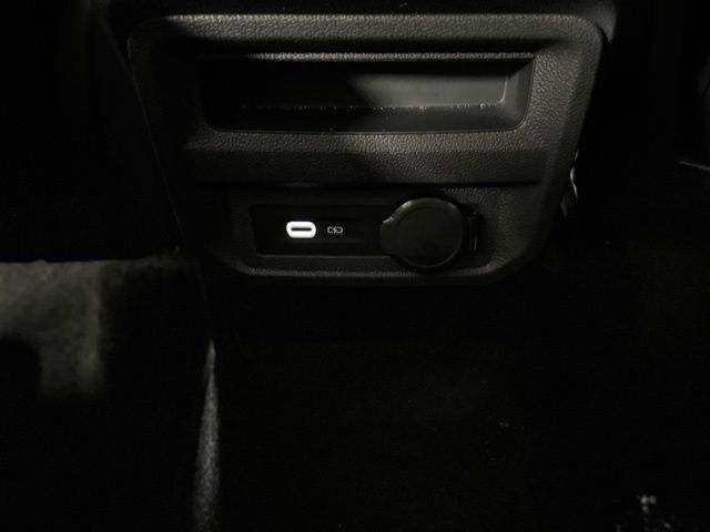 2024 VOLKSWAGEN TIGUAN - Image 21