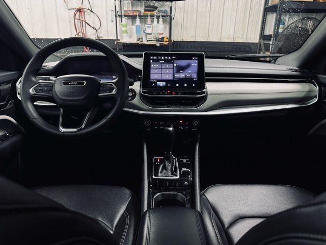 2025 JEEP COMPASS - Image 29