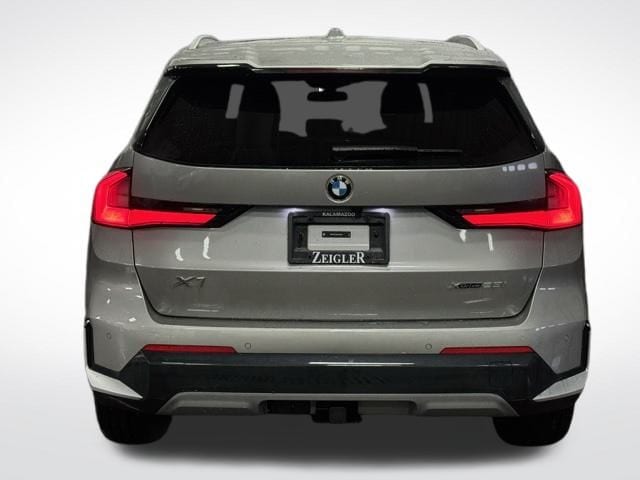 2023 BMW X1 - Image 7