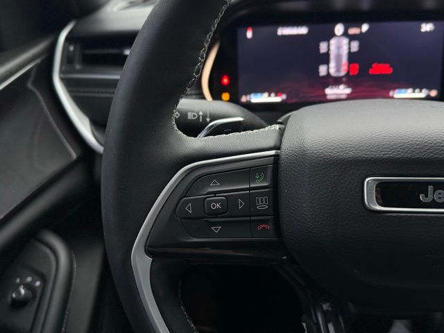 2023 JEEP GRAND CHEROKEE - Image 27