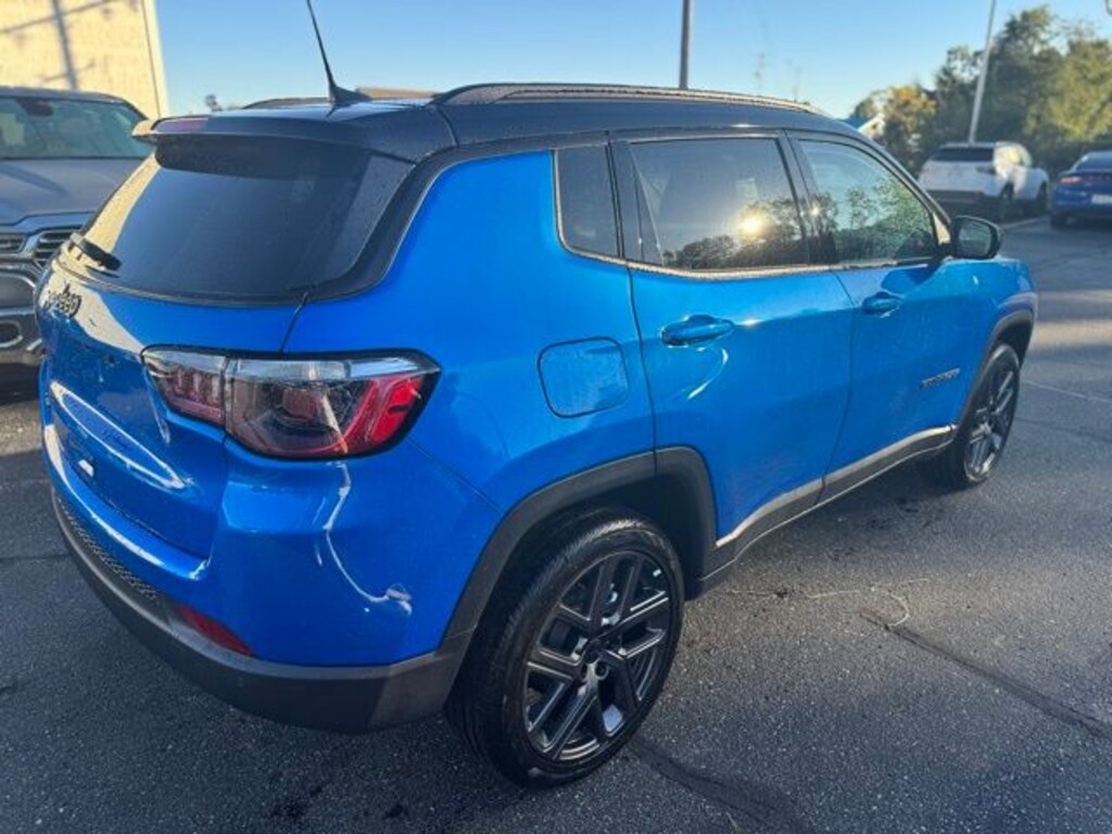 New 2026 Jeep Compass Limited SUV