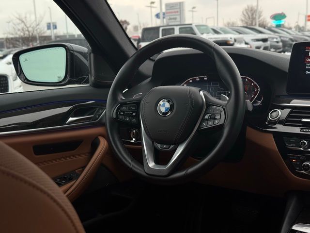 2023 BMW 540I - Image 25