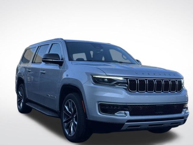 2024 Jeep Wagoneer L Series II photo 3