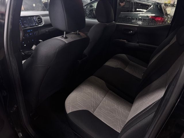 2022 TOYOTA TACOMA - Image 17