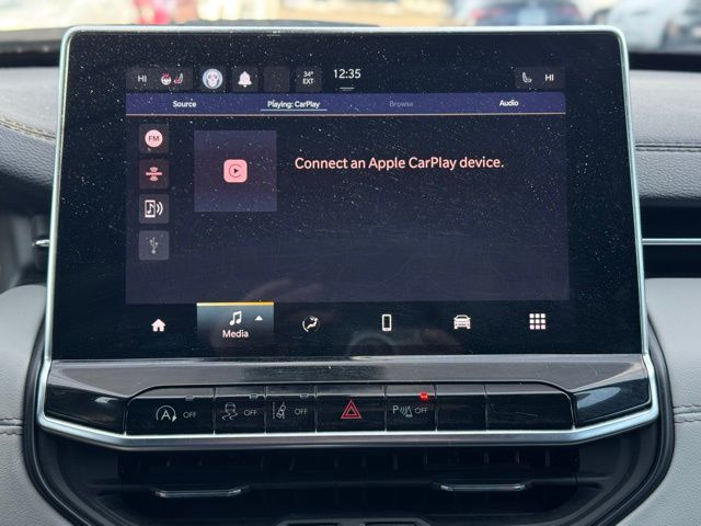 2023 JEEP COMPASS - Image 32