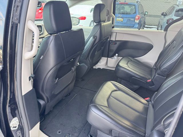 2024 CHRYSLER PACIFICA - Image 19