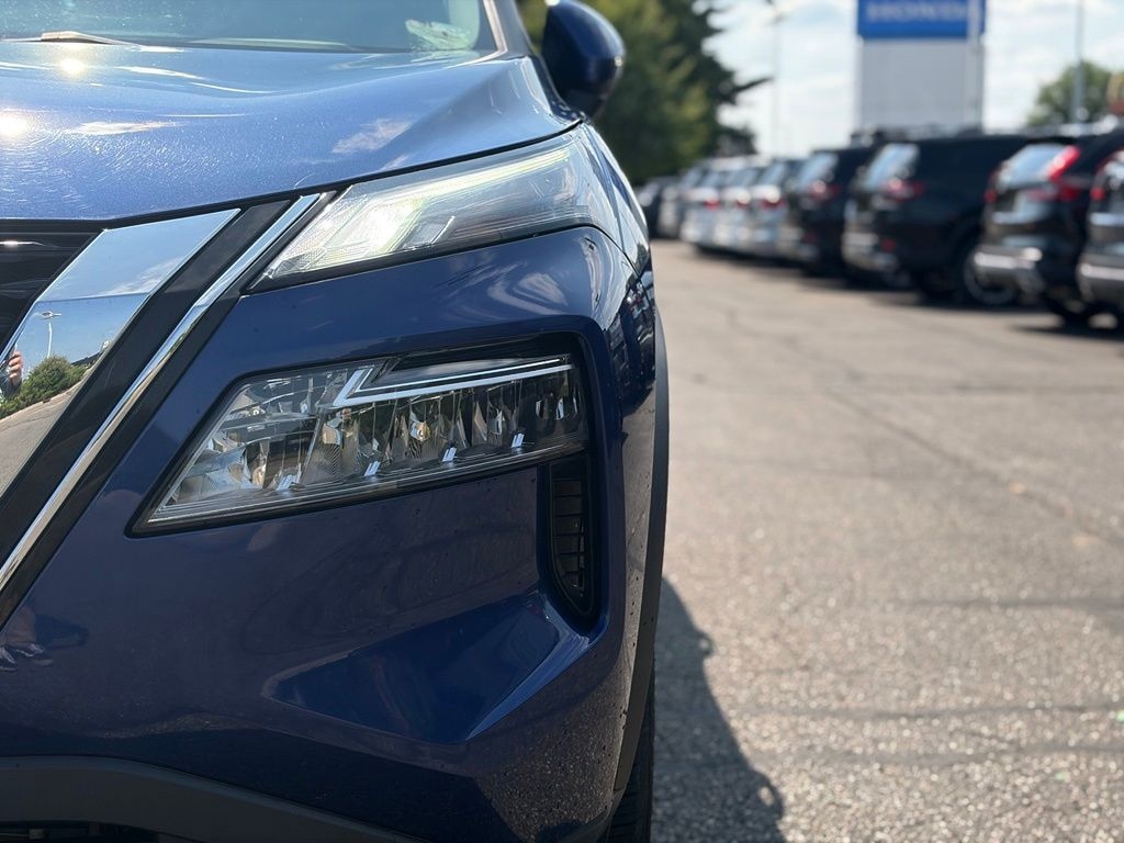 Used 2023 Nissan Rogue SV SUV