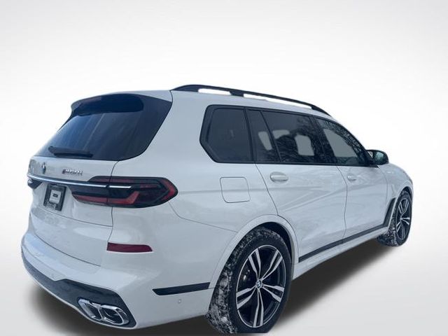 2025 Bmw X7 M60i photo 4