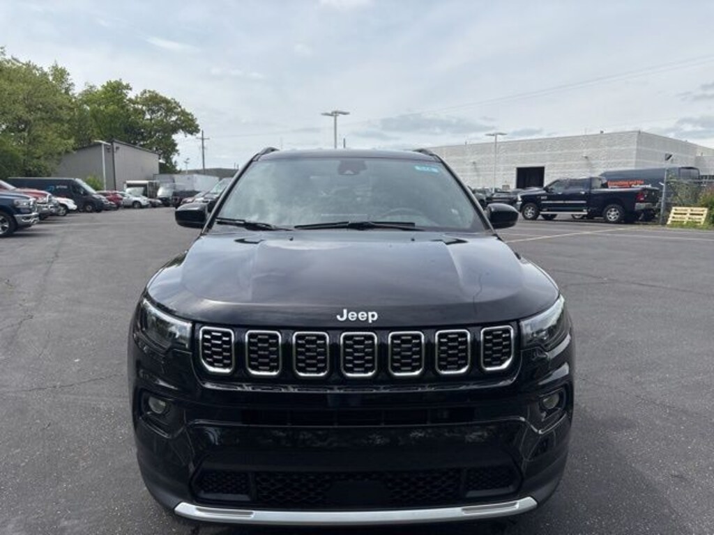 New 2025 Jeep Compass Limited SUV