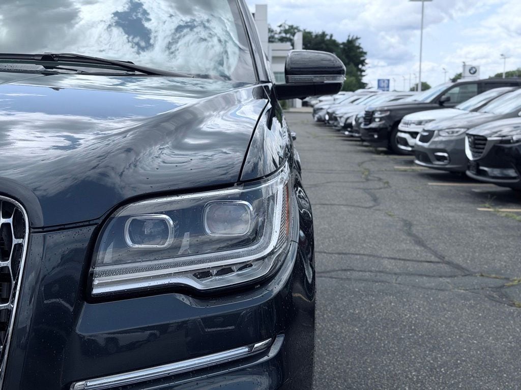 Certified 2022 Lincoln Navigator Standard SUV