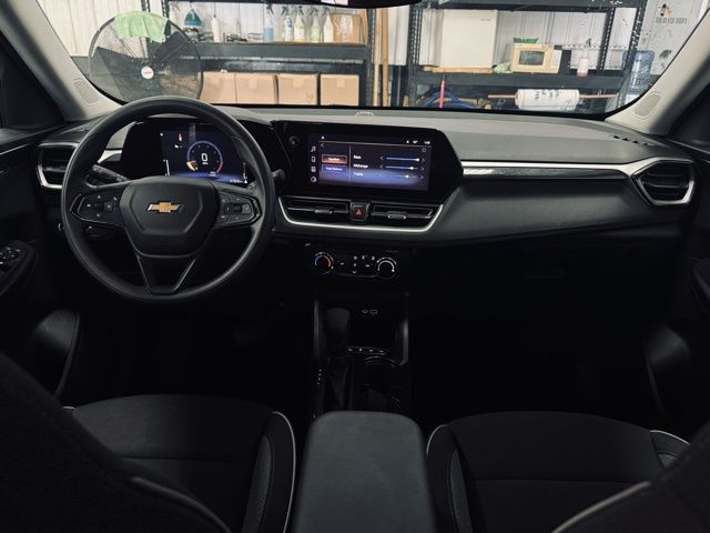 2025 CHEVROLET TRAILBLAZER - Image 19