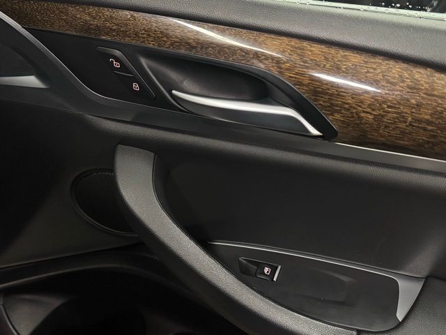 2019 BMW X3 - Image 16