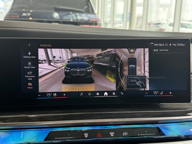 2025 BMW 750E - Image 48