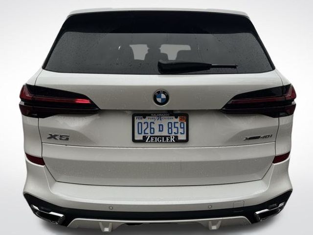 2026 BMW X5 - Image 5