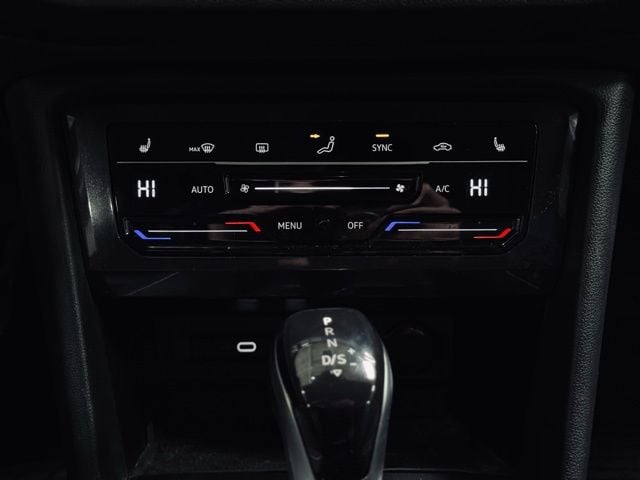 2022 VOLKSWAGEN TIGUAN - Image 29