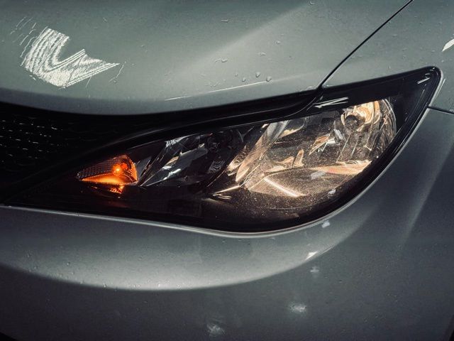 2023 CHRYSLER VOYAGER - Image 2