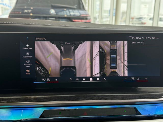 2025 BMW 750E - Image 47