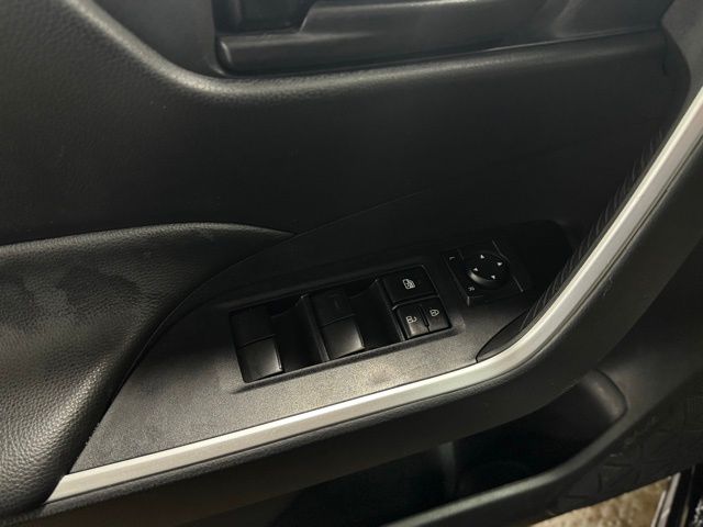 2024 TOYOTA RAV4 - Image 11