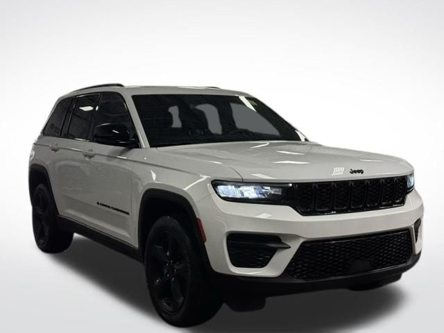 2023 JEEP GRAND CHEROKEE - Image 4
