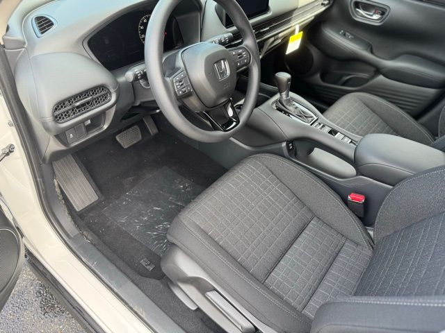 2026 Honda HR-V LX - Photo 17