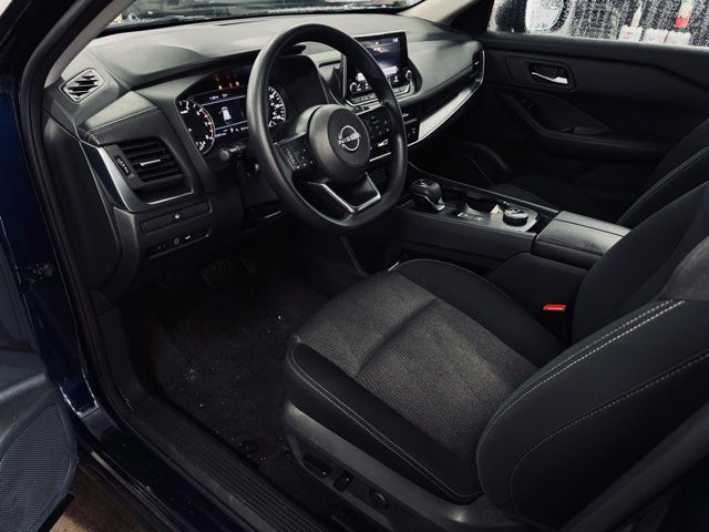 2024 NISSAN ROGUE - Image 17