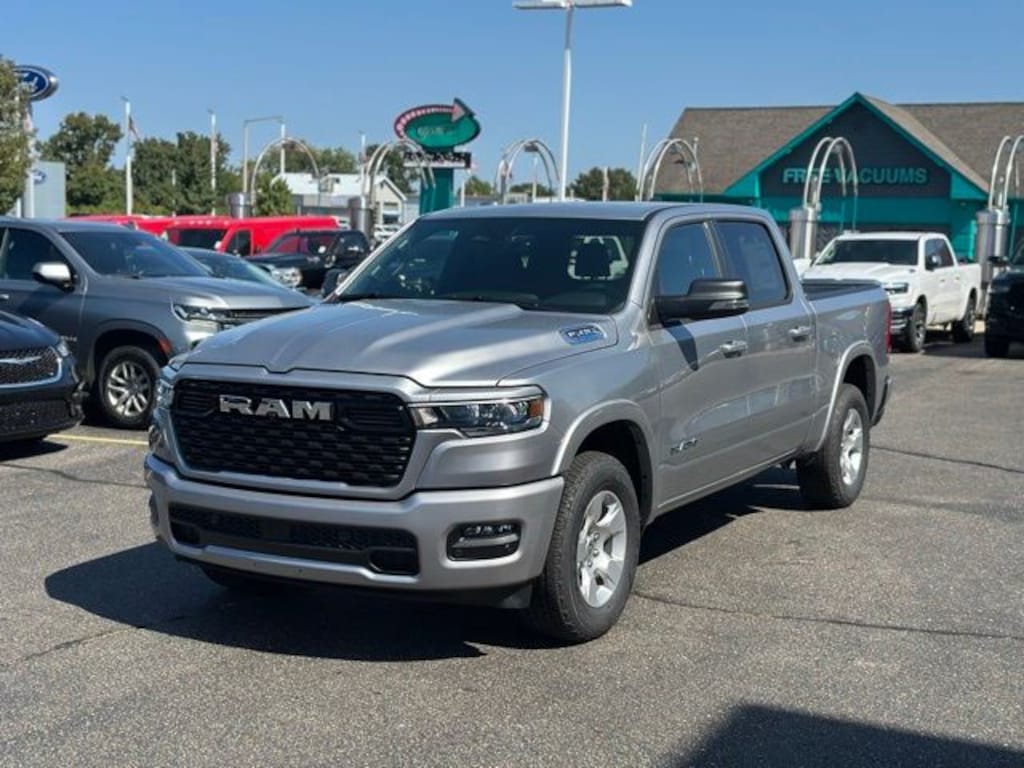 New 2025 Ram 1500 Big Horn/Lone Star Truck Crew Cab