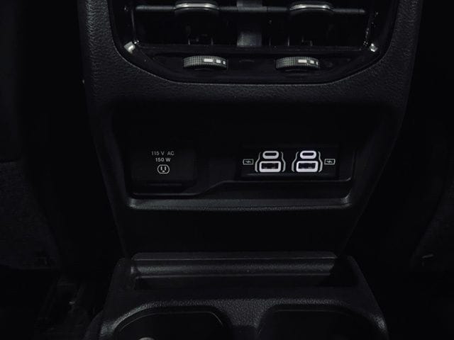 2023 JEEP GRAND CHEROKEE L - Image 26