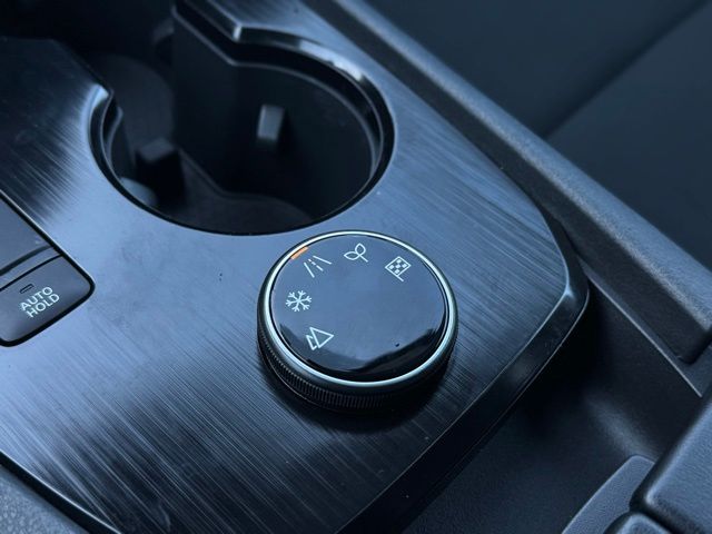 2023 NISSAN ROGUE - Image 26