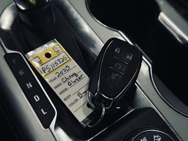 2023 CHEVROLET BLAZER - Image 35