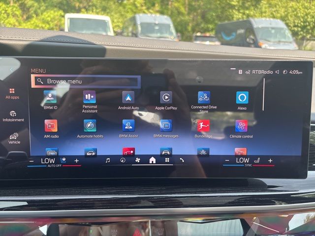 2025 BMW 740I - Image 30