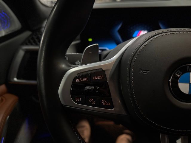 2024 BMW X7 - Image 31