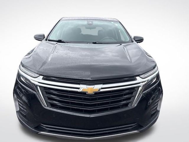 2022 Chevrolet Equinox LT photo 2