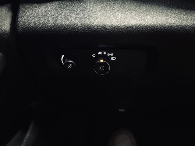 2022 CHEVROLET TRAVERSE - Image 35