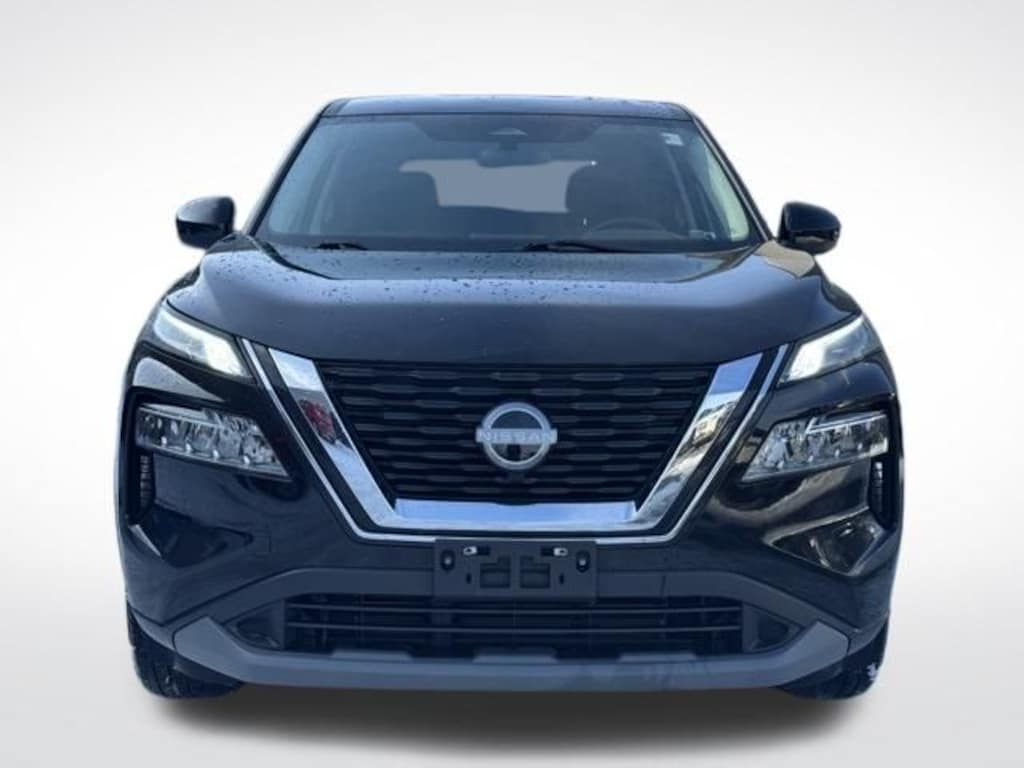 Used 2023 Nissan