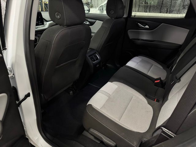 2023 CHEVROLET BLAZER - Image 18