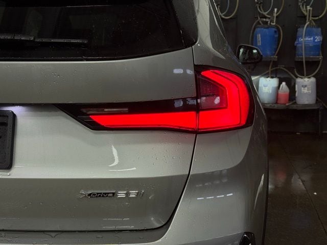 2023 BMW X1 - Image 6
