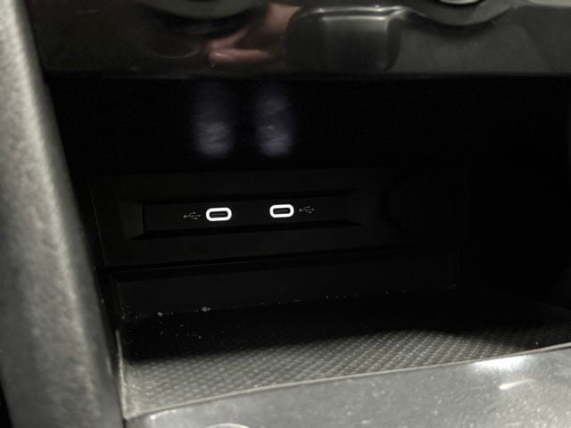 2024 VOLKSWAGEN TIGUAN - Image 32