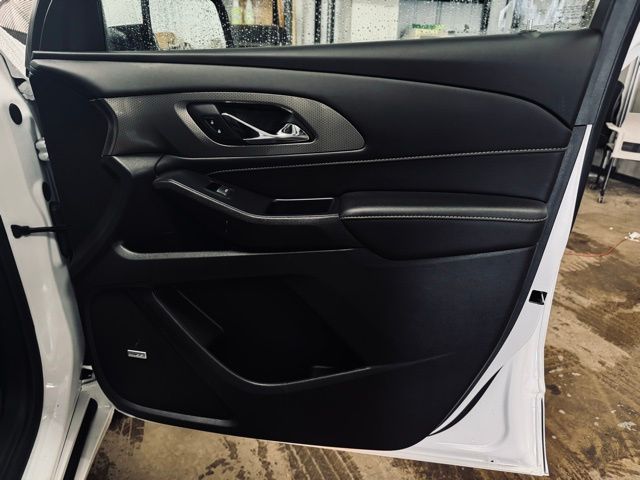 2022 CHEVROLET TRAVERSE - Image 15