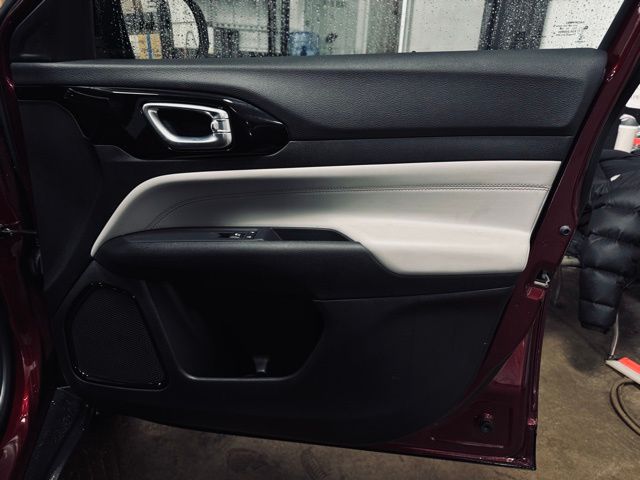 2022 JEEP COMPASS - Image 14