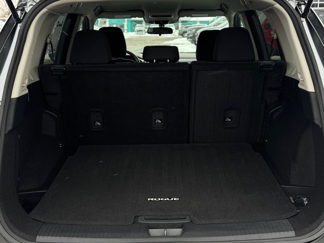 2023 NISSAN ROGUE - Image 9