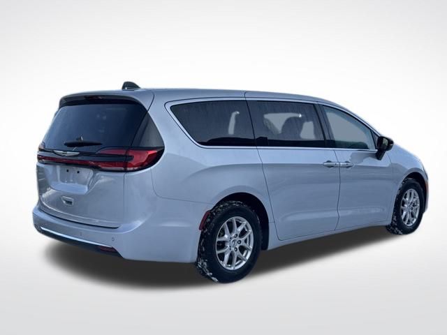 2024 CHRYSLER PACIFICA - Image 5