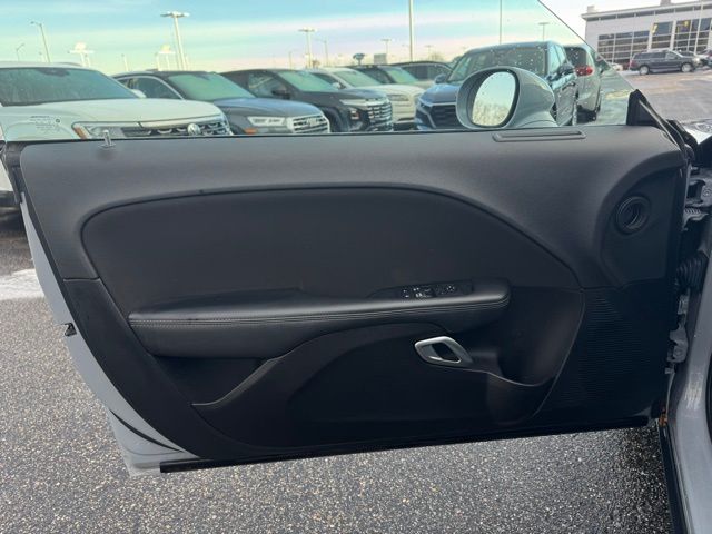 2022 DODGE CHALLENGER - Image 12